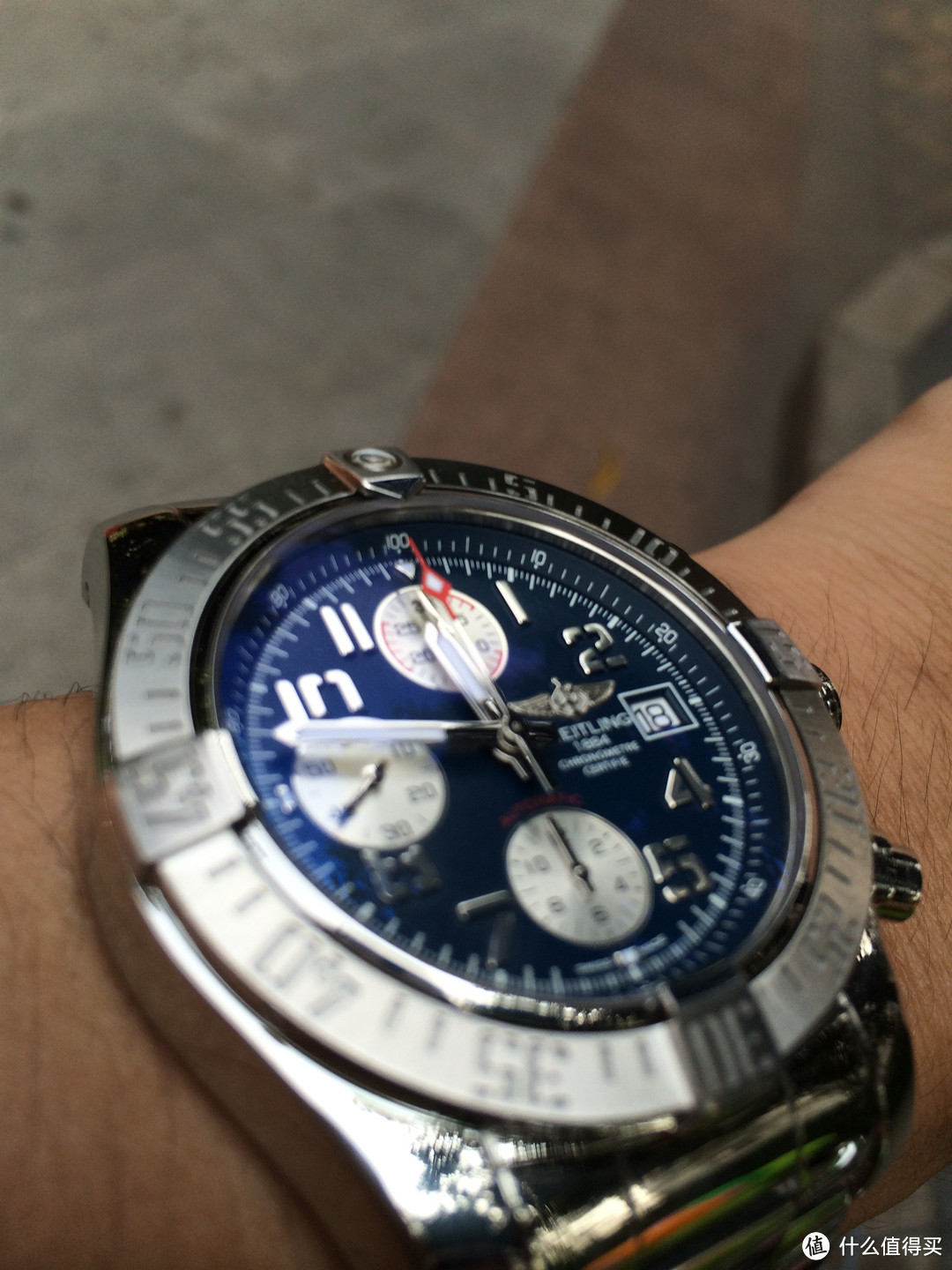 蓝之毒：Breitling 百年灵 Avenger II 复仇者2 男款机械腕表 A1338111/C870SS