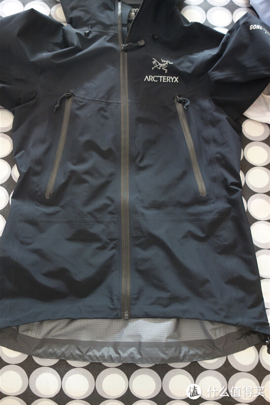 【真人秀】最有质感的冲锋衣：Arc'teryx 始祖鸟 Beta LT Jacket 男款户外冲锋衣