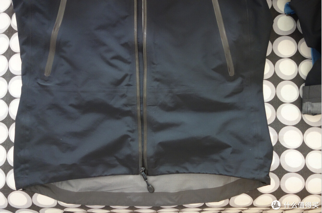 【真人秀】最有质感的冲锋衣：Arc'teryx 始祖鸟 Beta LT Jacket 男款户外冲锋衣