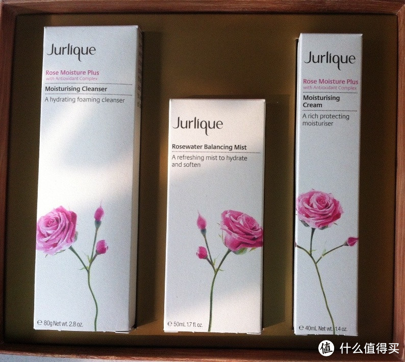 有人比我快么？lookfantastic 入手 Jurlique 茱莉蔻 护肤品及赠品