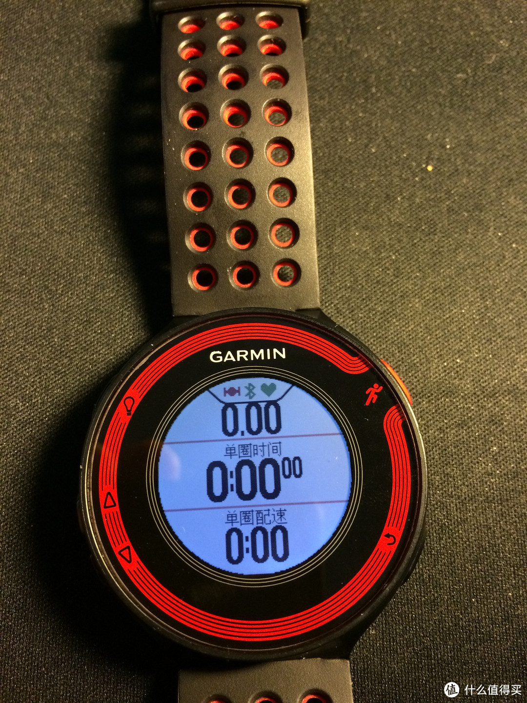 微胖界路跑小帮手：GARMIN 佳明 FORERUNNER 220，附魔都秋冬长跑置装