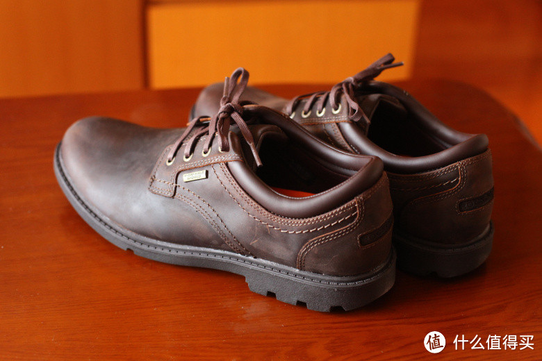 反季入手ECCO 爱步 Biom Terrain 男款凉鞋，顺带 Rockport 乐步 Rugged Bucks Plain Toe 休闲皮鞋