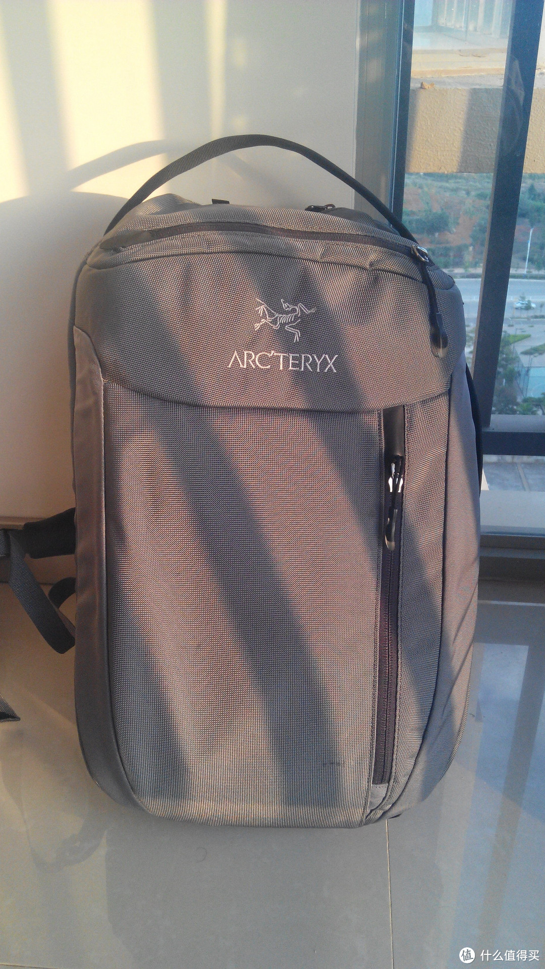 两年崭新依旧：Arc'teryx 始祖鸟 Blade 24L Backpack 舒适户外电脑包