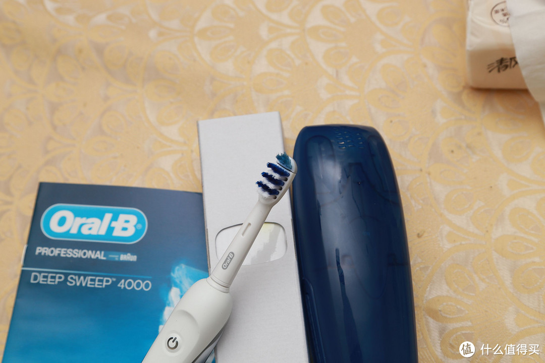 能研 BC1000 智能充电器 & Oral-B 欧乐B 4000型/D29 电动牙刷套装