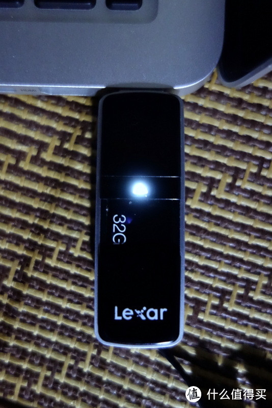 U盘中的钢铁侠：lexar 雷克沙 Triton 32G SLC USB 3.0 简单体验