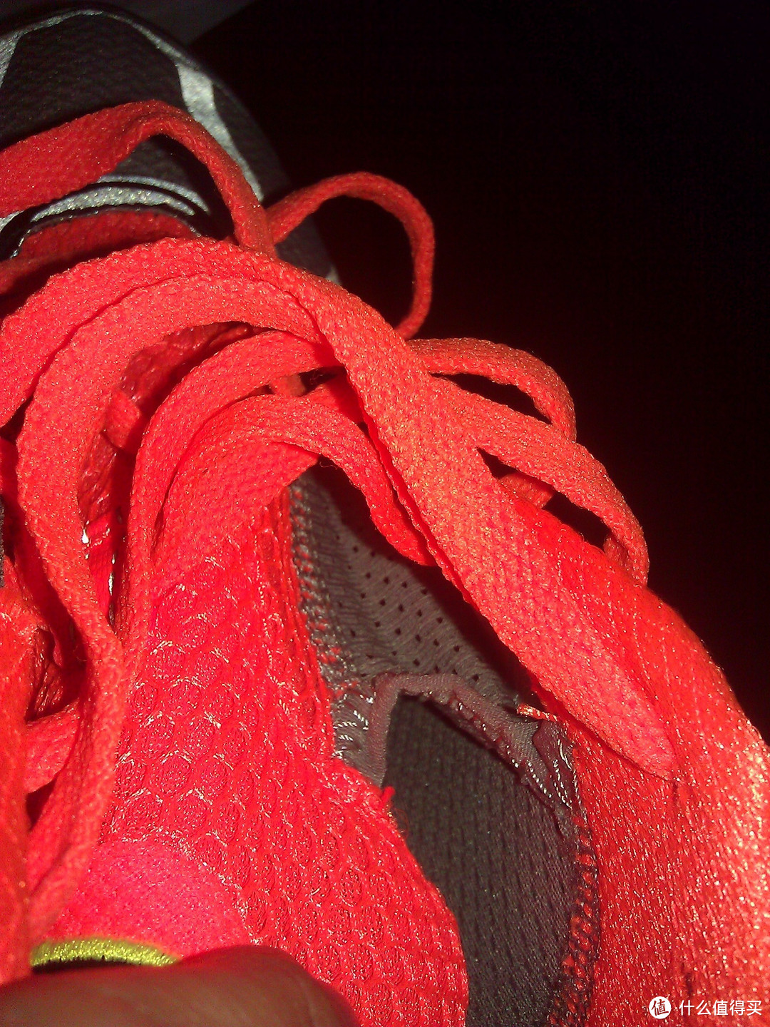 白天不懂夜的骚:Saucony 索康尼 Kinvara 4 Viziglo 男款跑鞋 夜光版