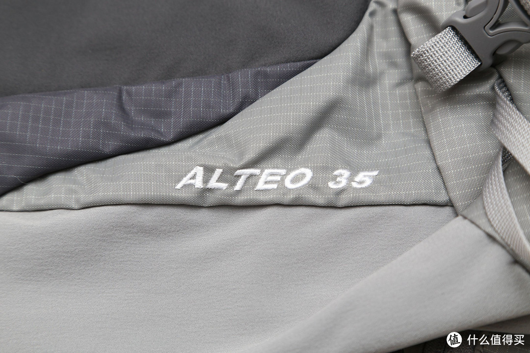 The North Face 北面 Alteo 35 户外登山包