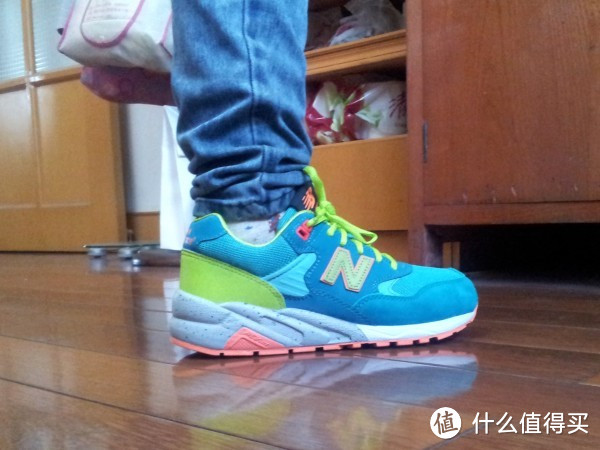 遇见小清新：New Balance 新百伦 WRT580BT 女款跑步鞋