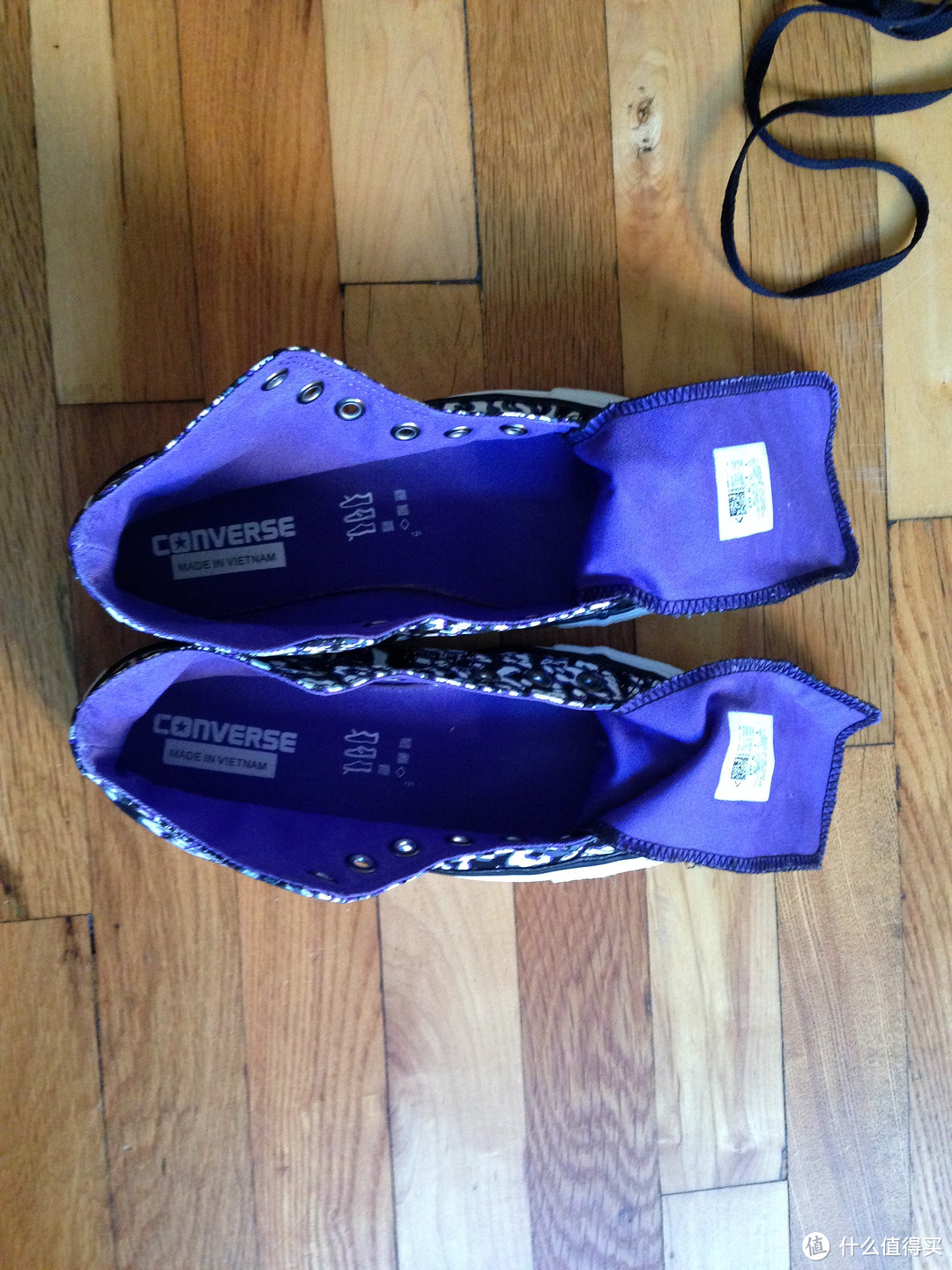大脚女汉子的伪海淘:macys 购入Converse 匡威 542480F 女款帆布鞋 密集恐惧症慎入