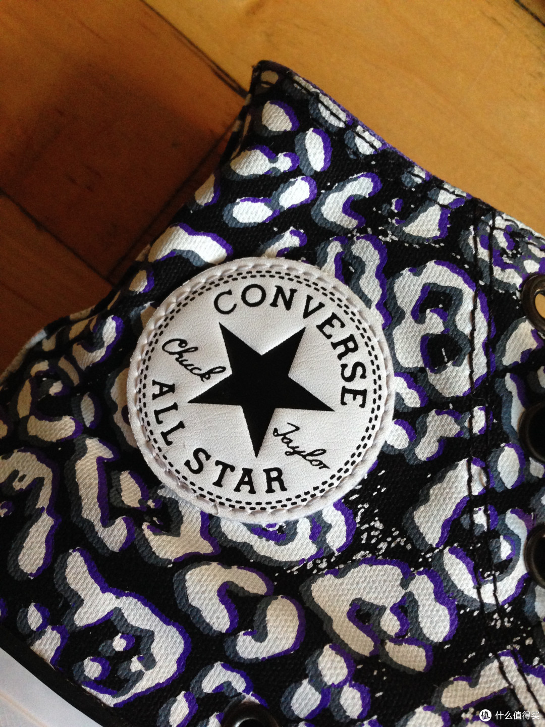 大脚女汉子的伪海淘:macys 购入Converse 匡威 542480F 女款帆布鞋 密集恐惧症慎入