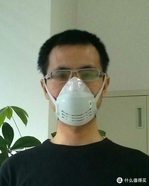 国产防尘口罩：思创 ST-AG 硅胶颗粒物呼吸器
