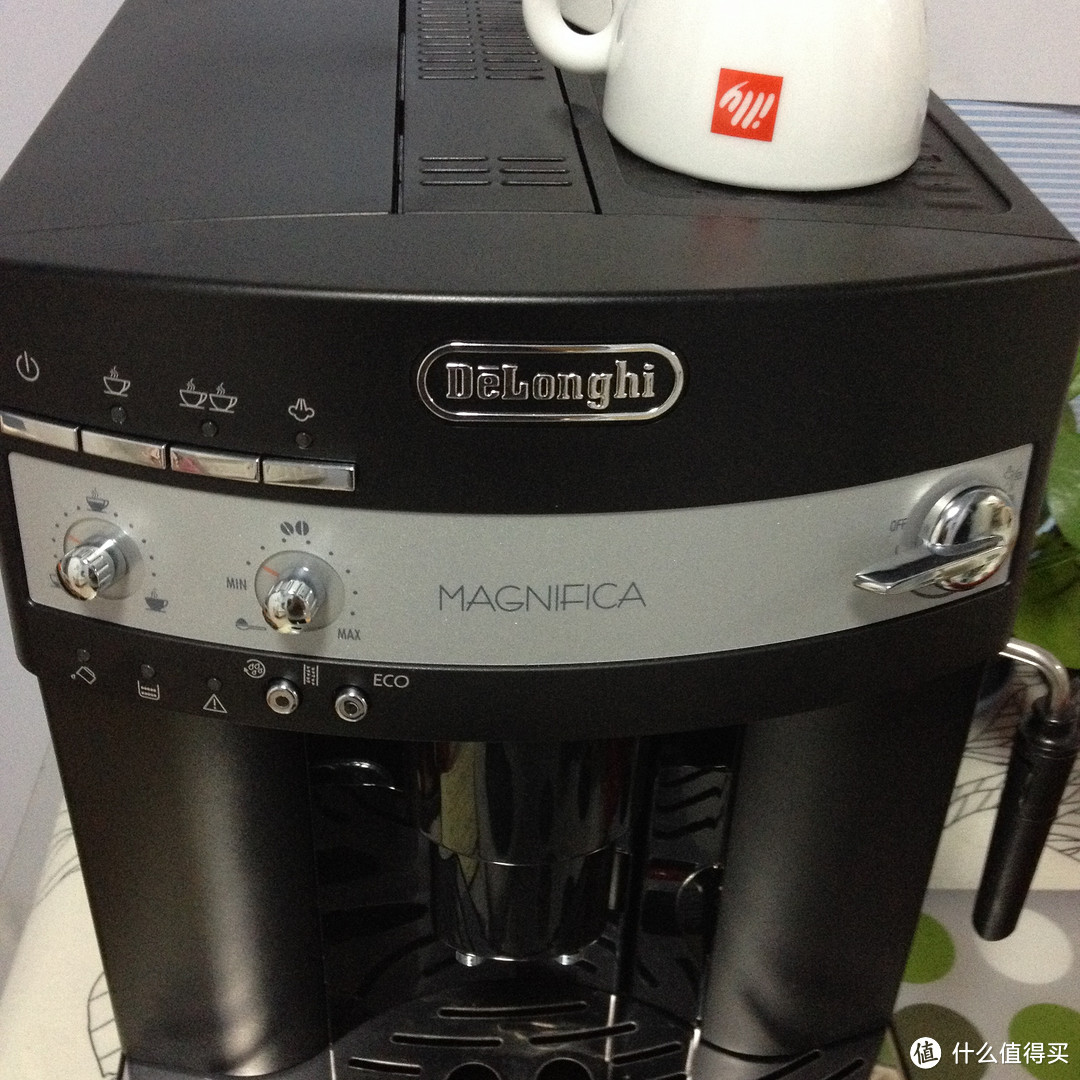 德亚直邮购入delonghi 德龙 ESAM3000B 全自动咖啡机一周到货，制作cappuccino