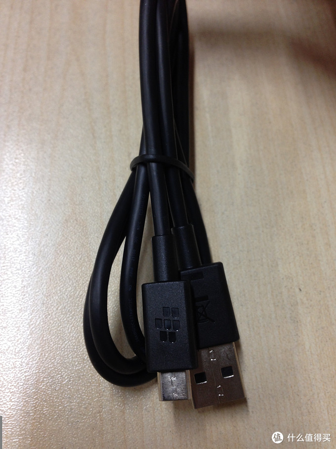 有的聊!BlackBerry 黑莓 Passport 方屏手机