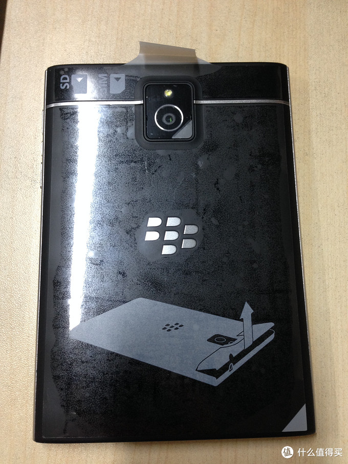 有的聊!BlackBerry 黑莓 Passport 方屏手机