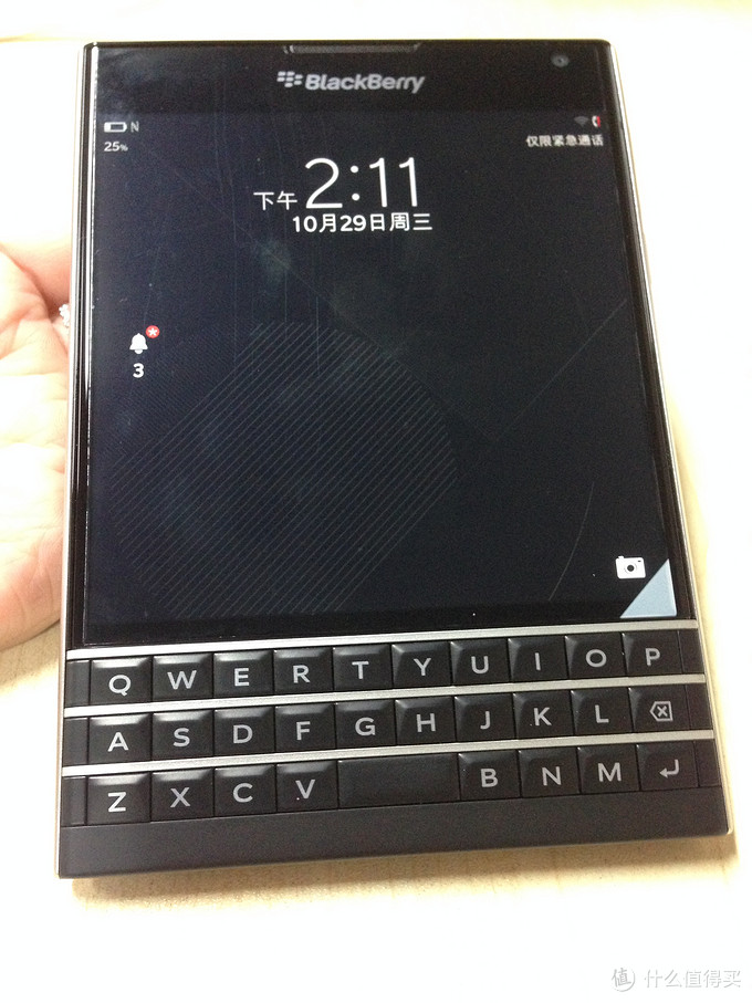 有的聊！BlackBerry 黑莓 Passport 方屏手机