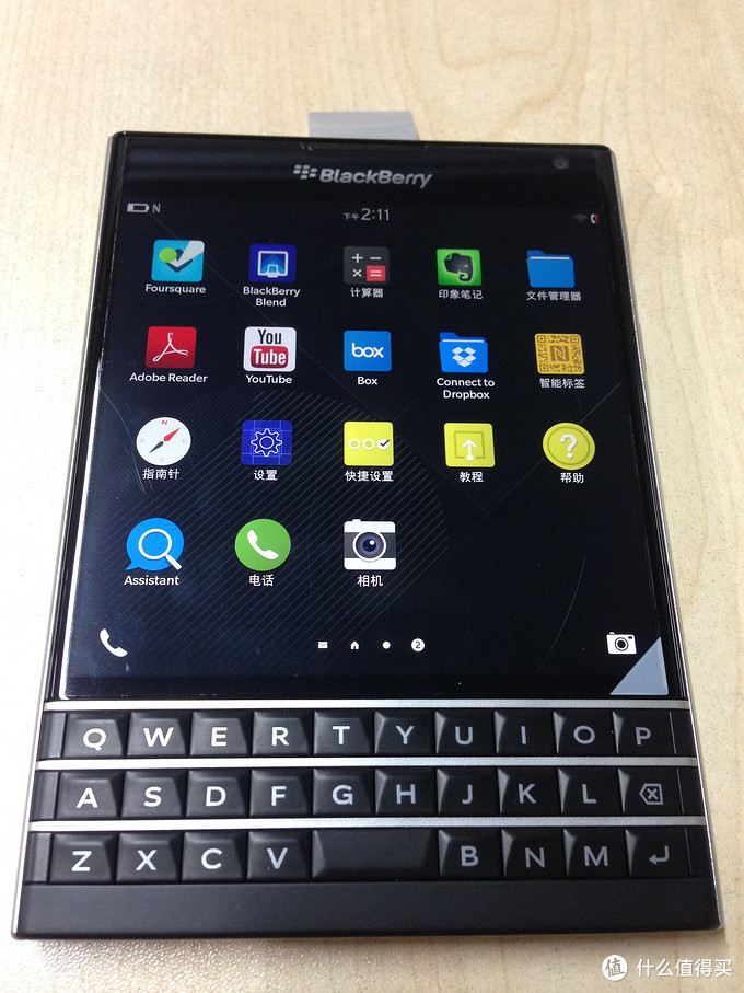 有的聊！BlackBerry 黑莓 Passport 方屏手机