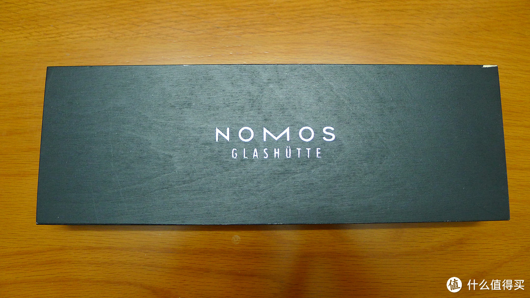 低调是包豪斯的精神：NOMOS Tangomat 603 机械腕表