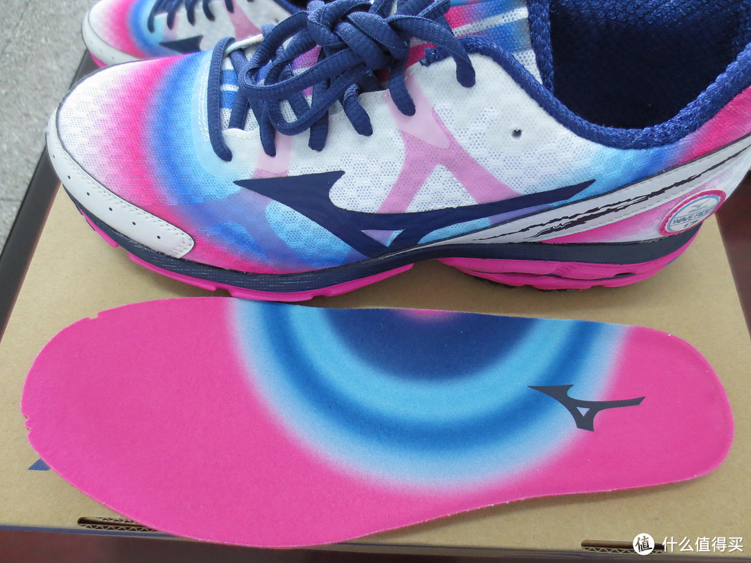 彻底沦为跑鞋控：MIZUNO 美津浓 Wave Rider 17 J1GC140871 跑鞋入手