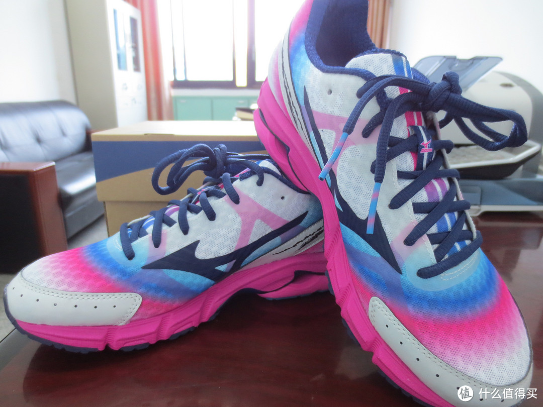 彻底沦为跑鞋控：MIZUNO 美津浓 Wave Rider 17 J1GC140871 跑鞋入手