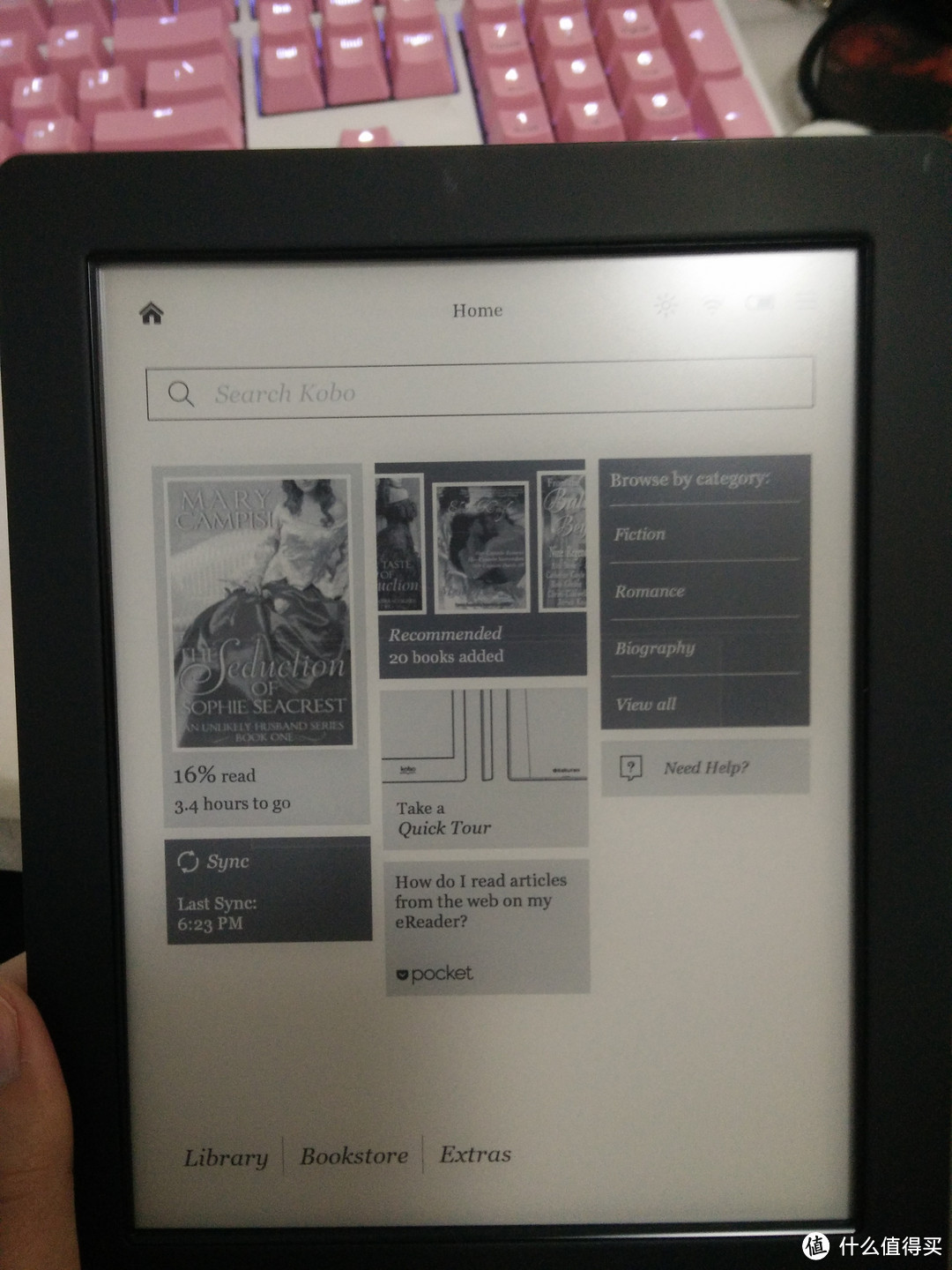 Kindle Voyage 之外的选择，Kobo Aura H2O首发开箱测试