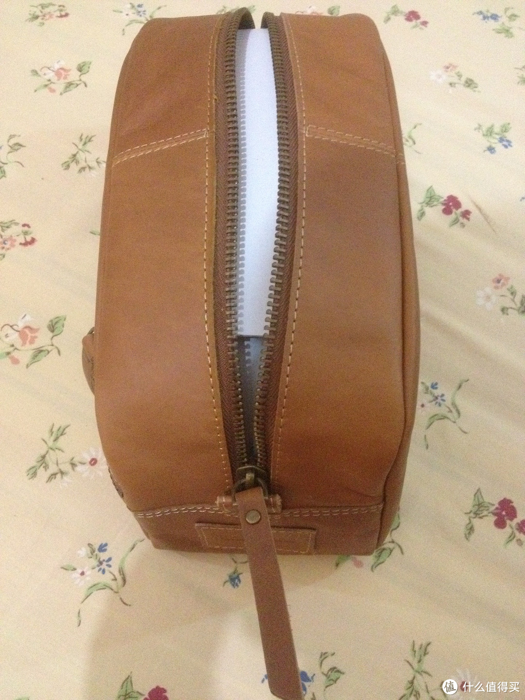 Leather Pull Up Travel Kit 旅行洗漱包