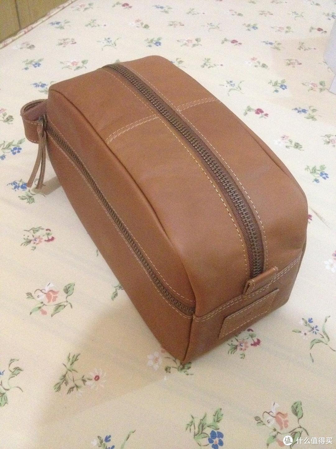 Leather Pull Up Travel Kit 旅行洗漱包