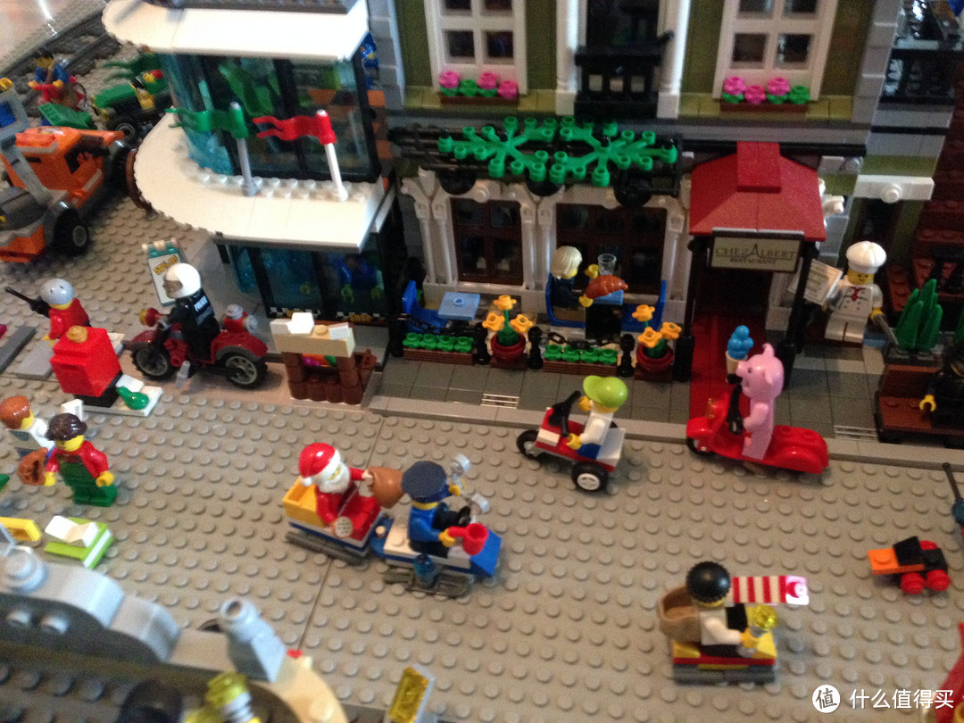 给自己的小镇过个圣诞节吧：LEGO 乐高 圣诞限定 City Advent Calendar 60063