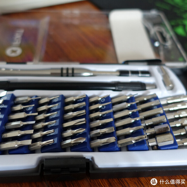 欲善其事先利其器：iFixit 54合一螺丝刀套装 附MX2简单拆解