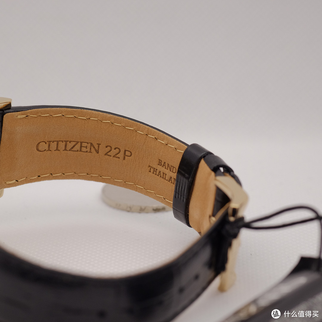 文艺小金针：Citizen 西铁城 光动能石英男表 AO9003-16A