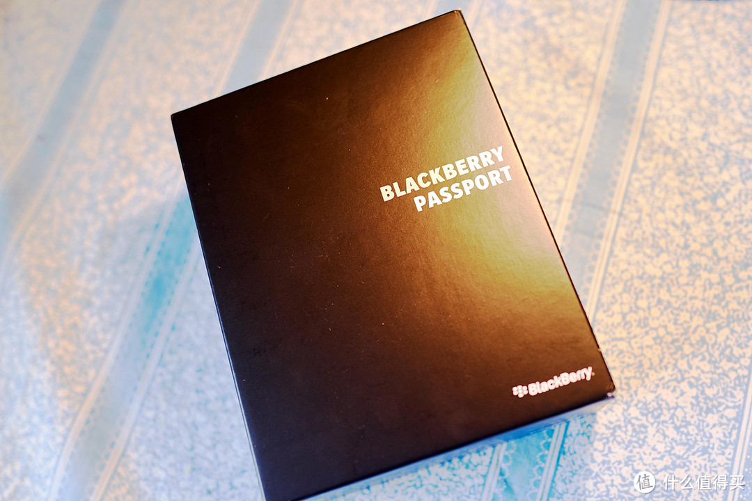 BlackBerry 黑莓 Passport 方屏手机 详细体验