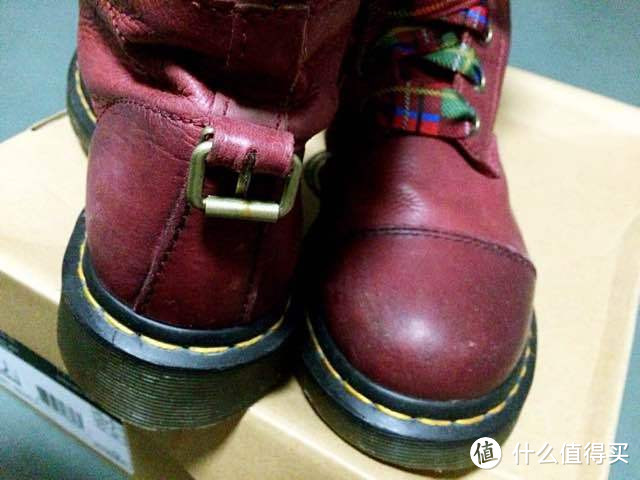 LD要我来晒单：美亚购入樱桃红 Dr. Martens Aimilie 女款高帮马丁靴