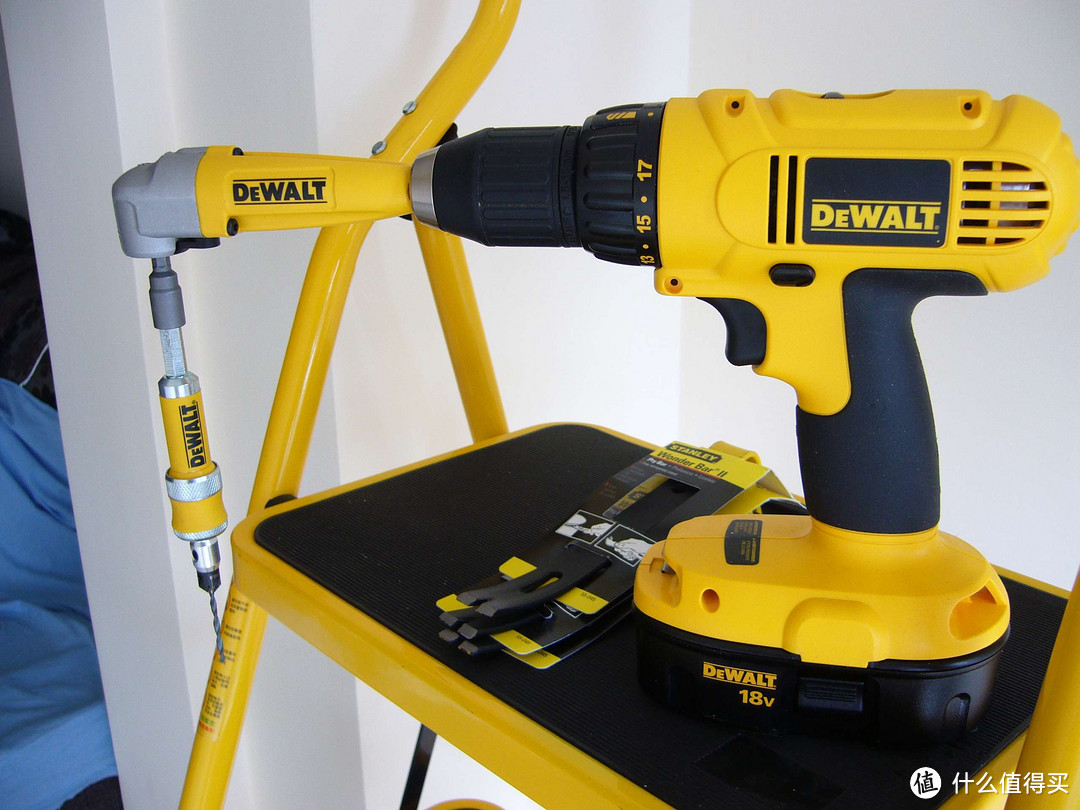 得伟DEWALT DWARA100 直角转换头