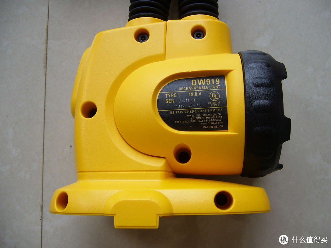 得伟DEWALT DW919 18V全向泛光灯