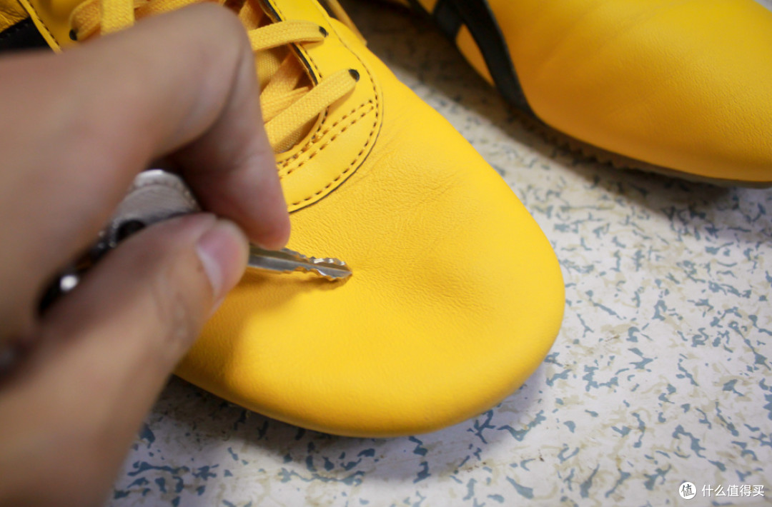 亮骚和赤足的快感:6pm海淘Onitsuka Tiger 鬼冢虎 Tai Chi Le 黄黑复古休闲鞋