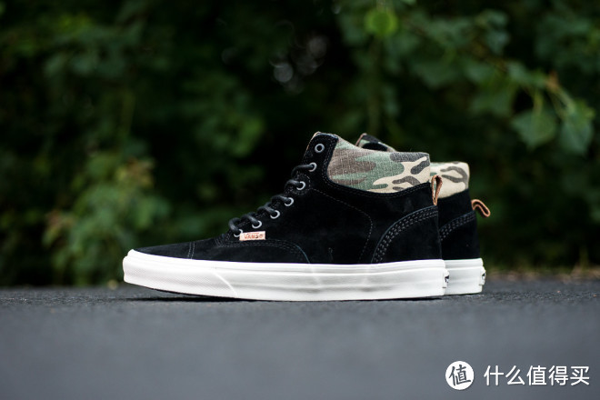 绿野情怀+加强保暖：VANS 范斯 Era Hi Ca 新配色 “Black/Camo” 上市