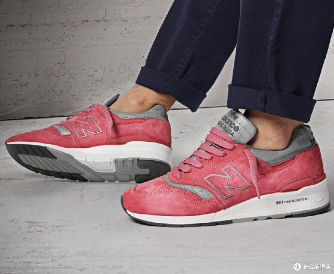 闷骚而诱人:New Balance 携手潮店 Concepts 推 997 “Rosé” 配色