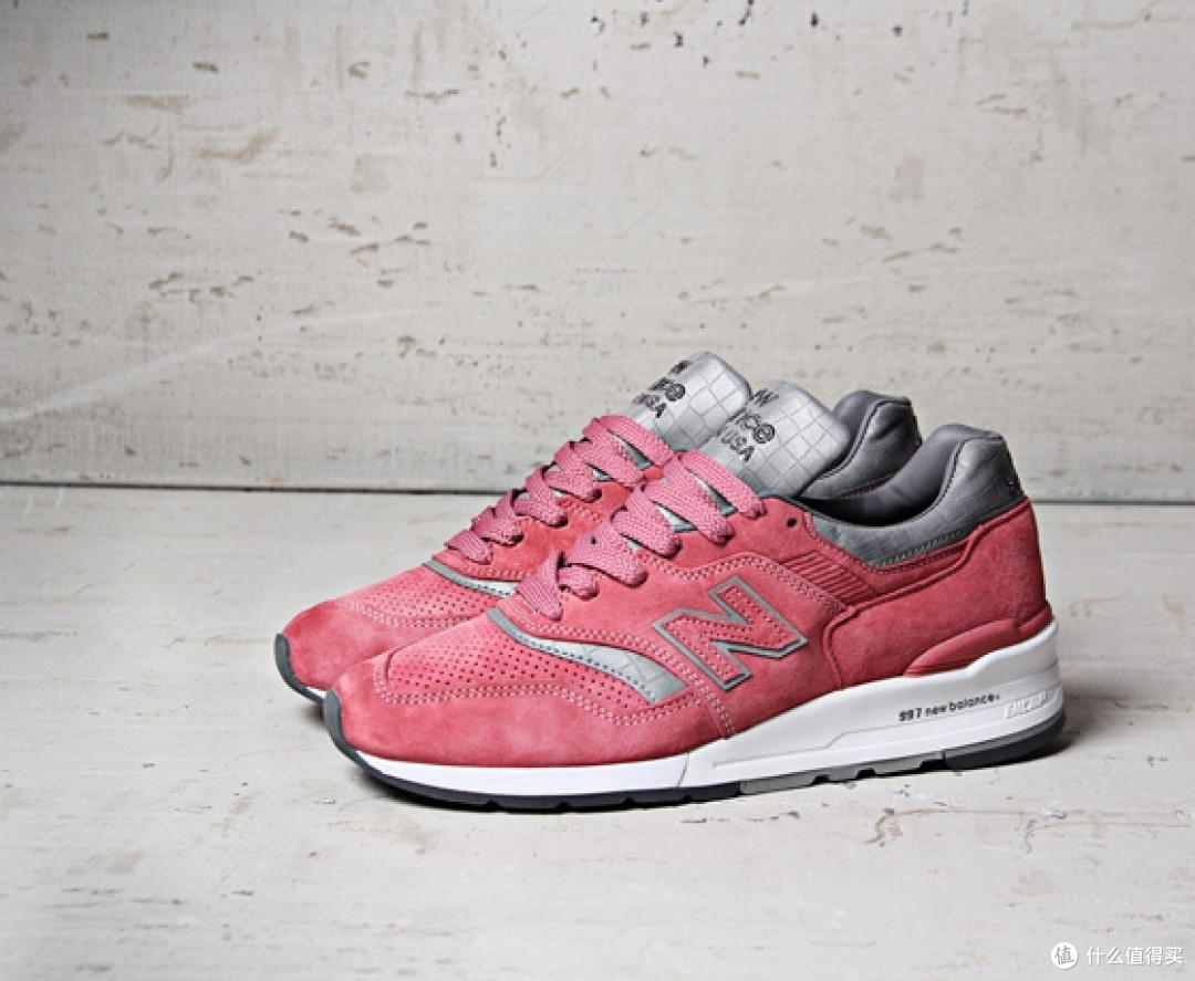 闷骚而诱人:New Balance 携手潮店 Concepts 推 997 “Rosé” 配色