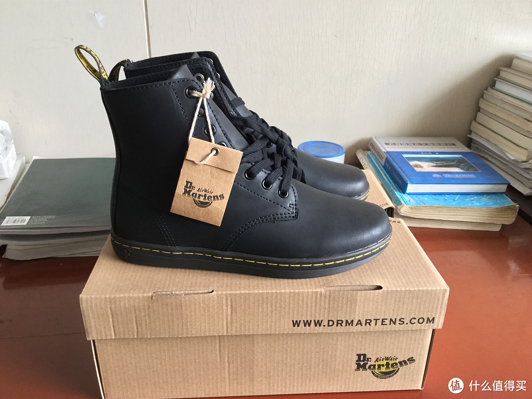 美亚直邮 Dr. Martens Tobias 男款马丁靴，坑爹的瑕疵