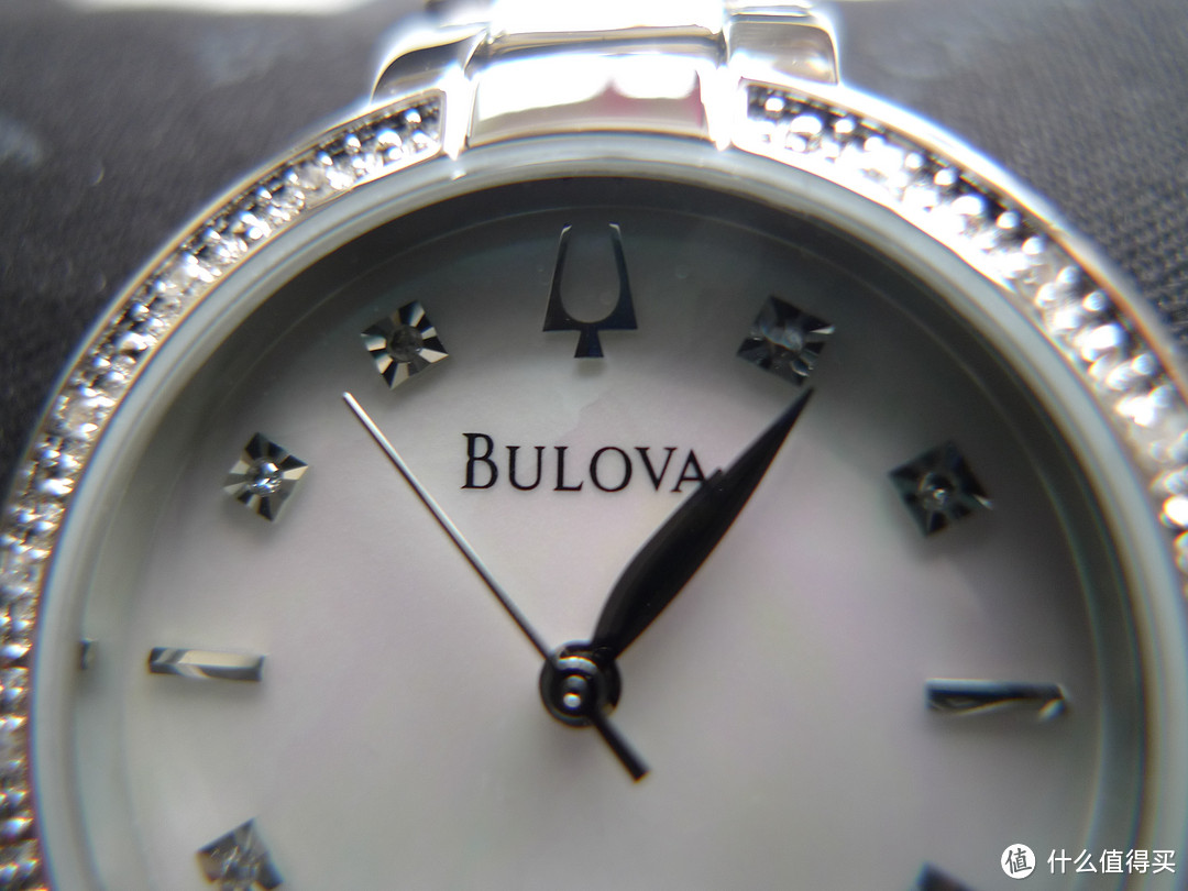 你有柔情似水我有坚强如钢：BULOVA 宝路华 96R177 女款镶钻时装腕表