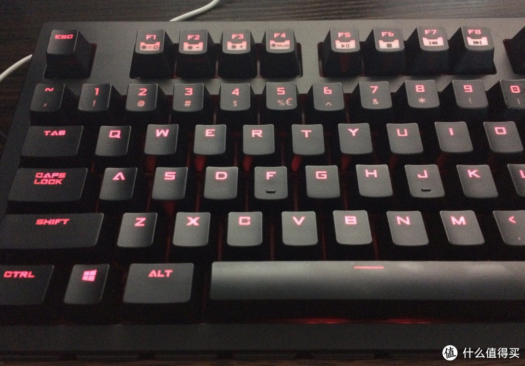 CoolerMaster 酷冷至尊 烈焰枪 旗舰版 红轴 游戏机械键盘 + 菠萝格实木掌托