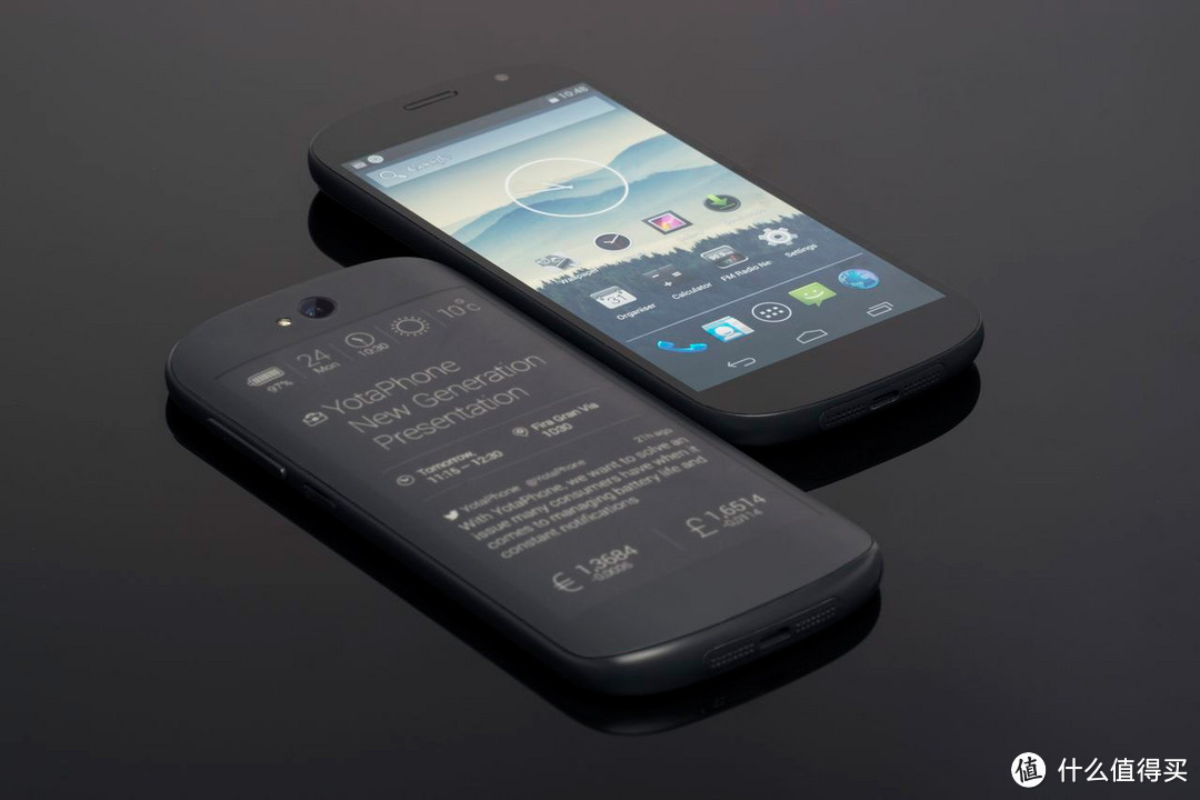 京东是首选：俄罗斯“双屏”国礼YotaPhone 2明年将登陆中国