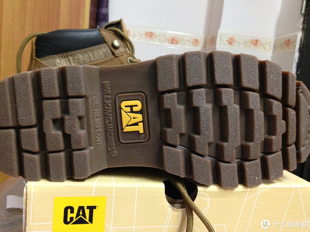 CAT 卡特  秋冬男士户外休闲低靴 P717803D3BDR45