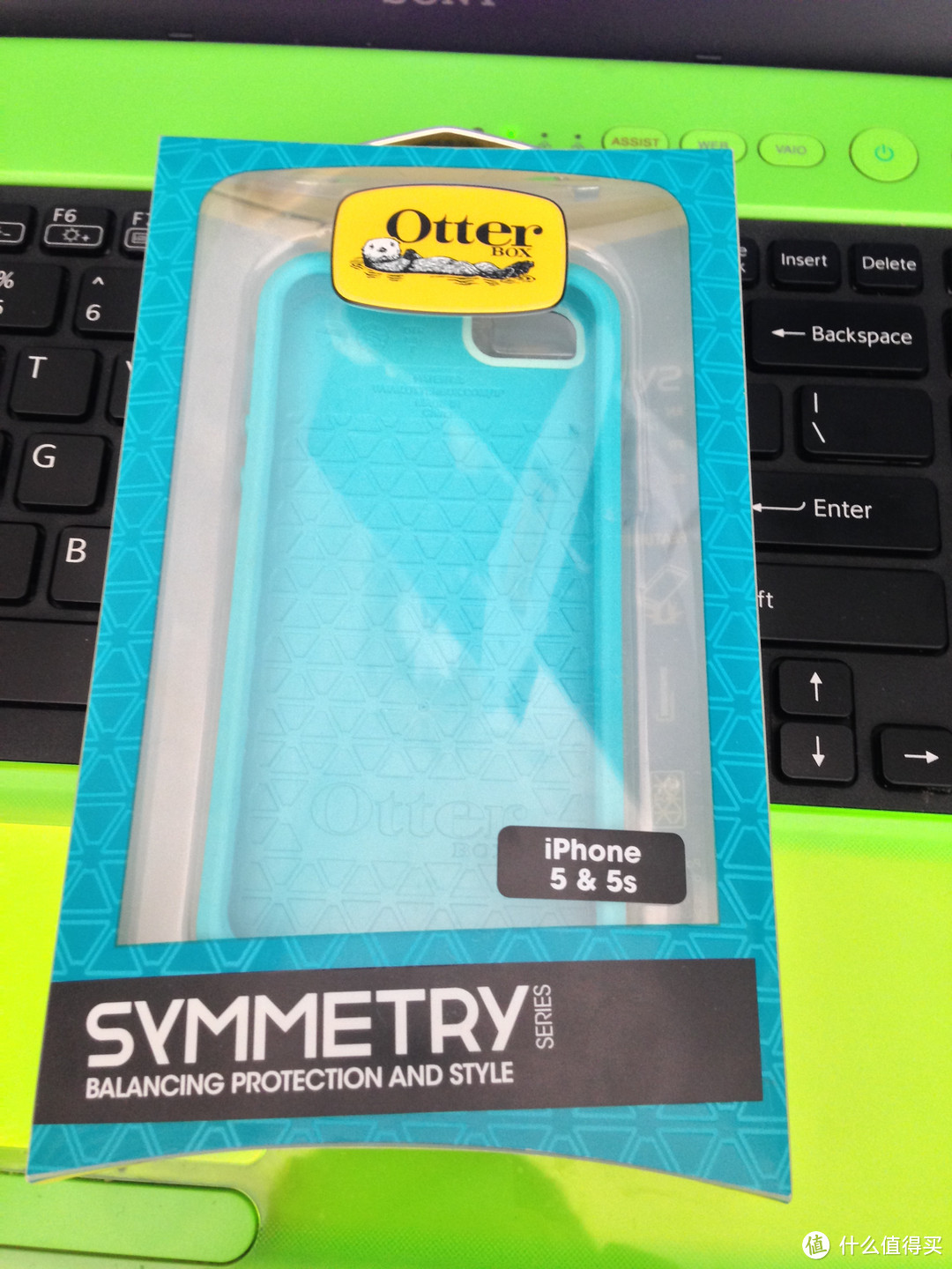 双十一剁手成果：Otterbox Symmetry Series 炫彩几何系列 iPhone5 手机壳