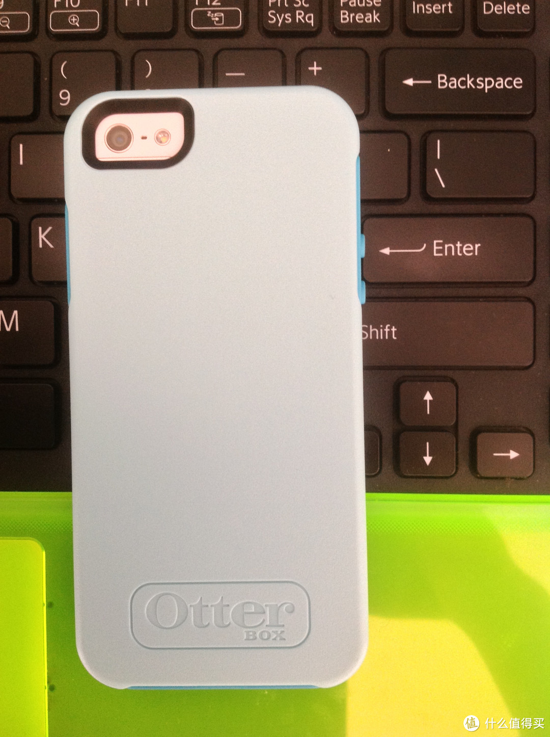 双十一剁手成果：Otterbox Symmetry Series 炫彩几何系列 iPhone5 手机壳