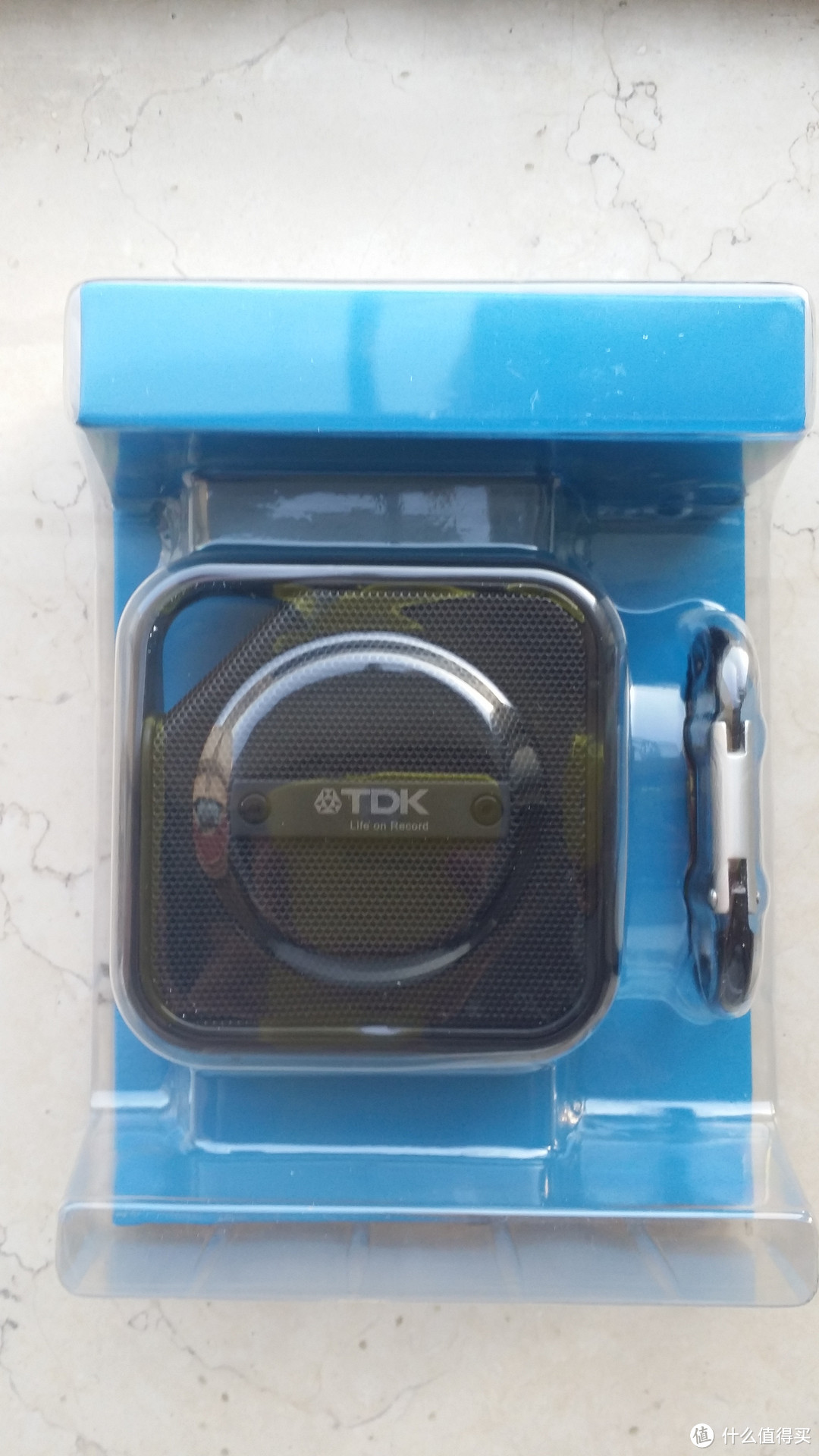 小身材大能量的：TDK A12 防水蓝牙音箱