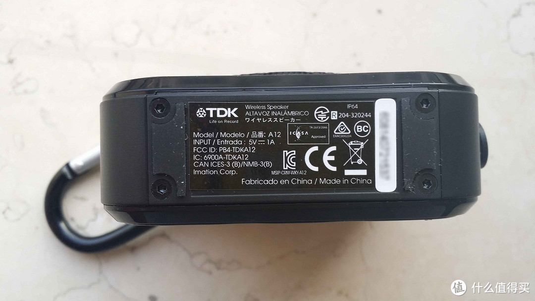 小身材大能量的：TDK A12 防水蓝牙音箱