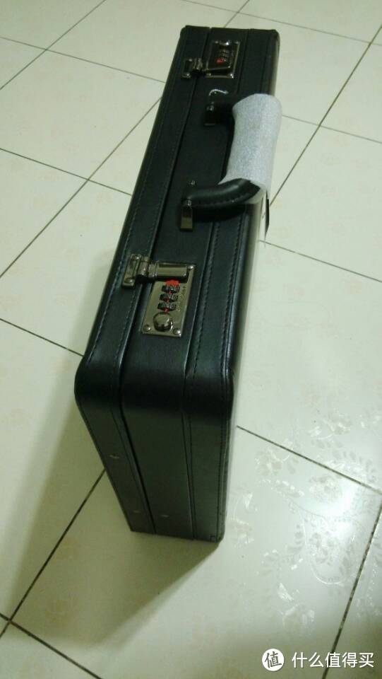 美亚购入 Samsonite 新秀丽 Bonded Leather Attache 密码箱  (Black) 入手初体验