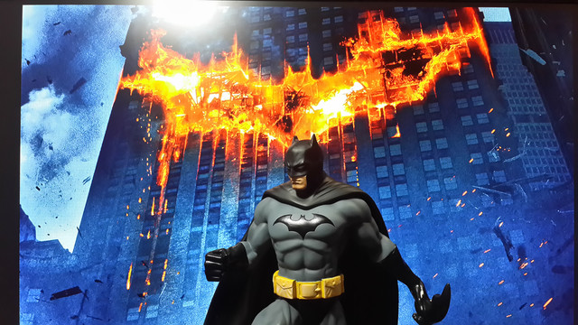 黑夜行者:蝙蝠侠75周年纪念版(珍藏雕像 侠影之谜dvd 黑暗骑士崛起dvd