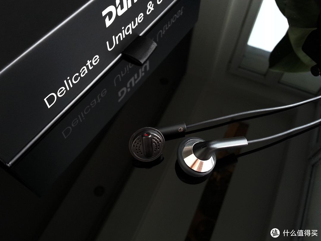 国产HIFI黑科技：奥莱尔 科技 无损播放器 AUNE M1 & 达音科 DUNU 圈铁平头耳机 A1