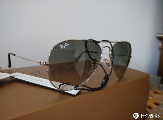 你的女王范儿:双十一剁手狂潮之“买一真的”Ray Ban 雷朋 飞行员太阳镜